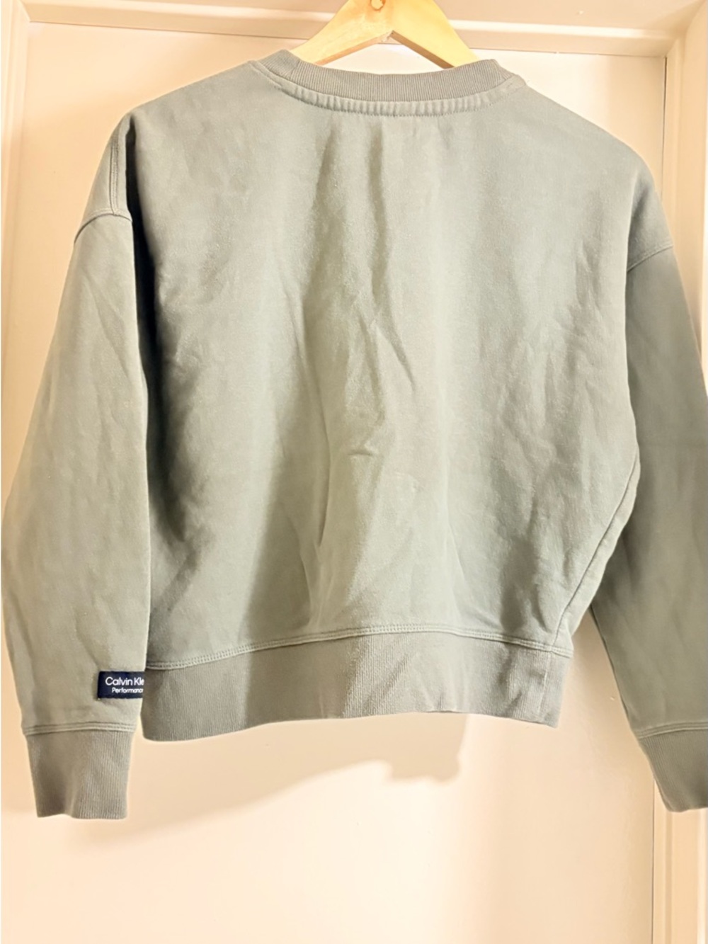 Calvin Klein Olive Knit Logo Pullover Sweater Crew Neck
Women's Size XS - Picture 5 of 5